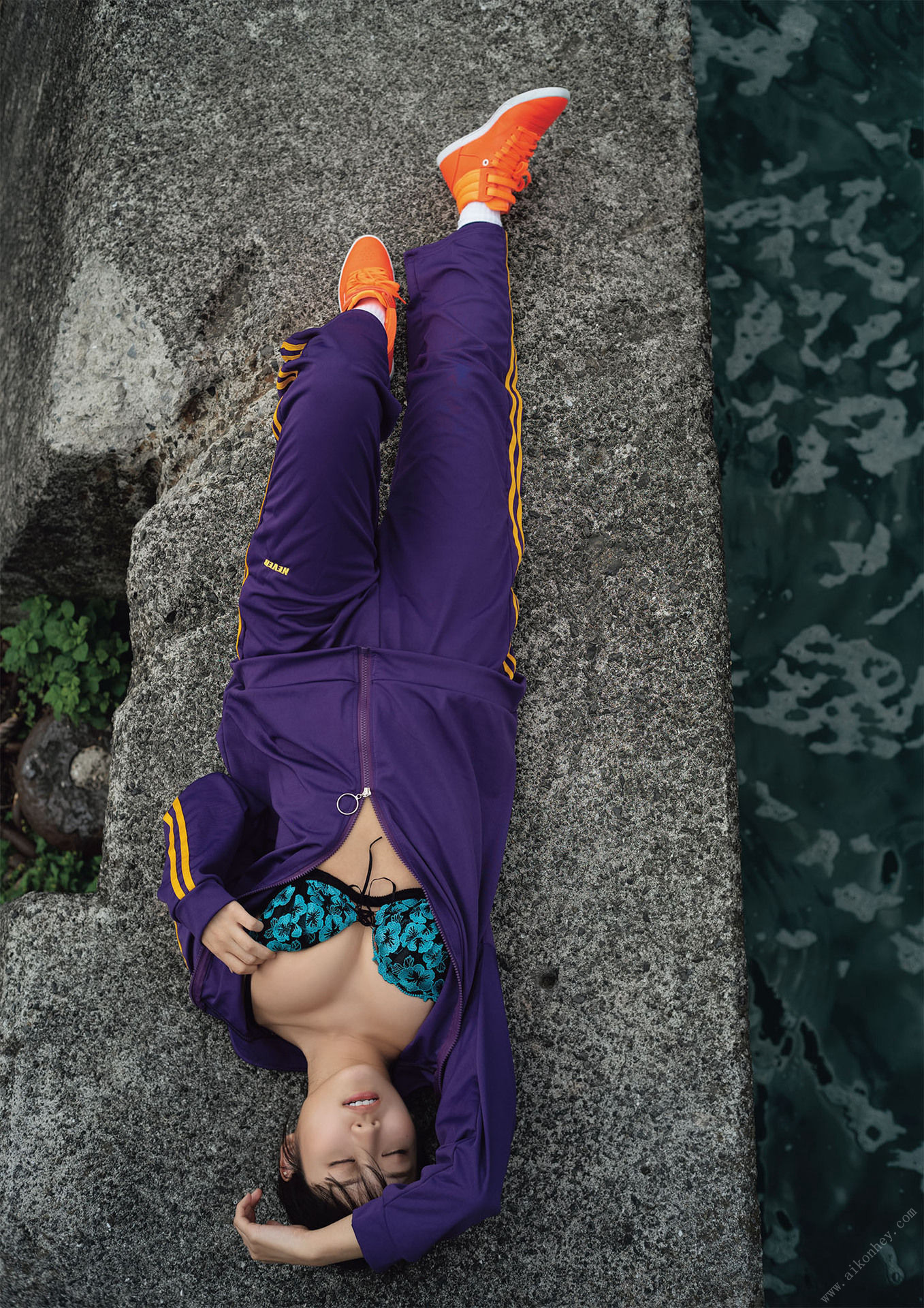 Nao Jinguji ç¥å®«å¯ºããª, åçé ãGimmeï¼ã Set.03 No.58265b