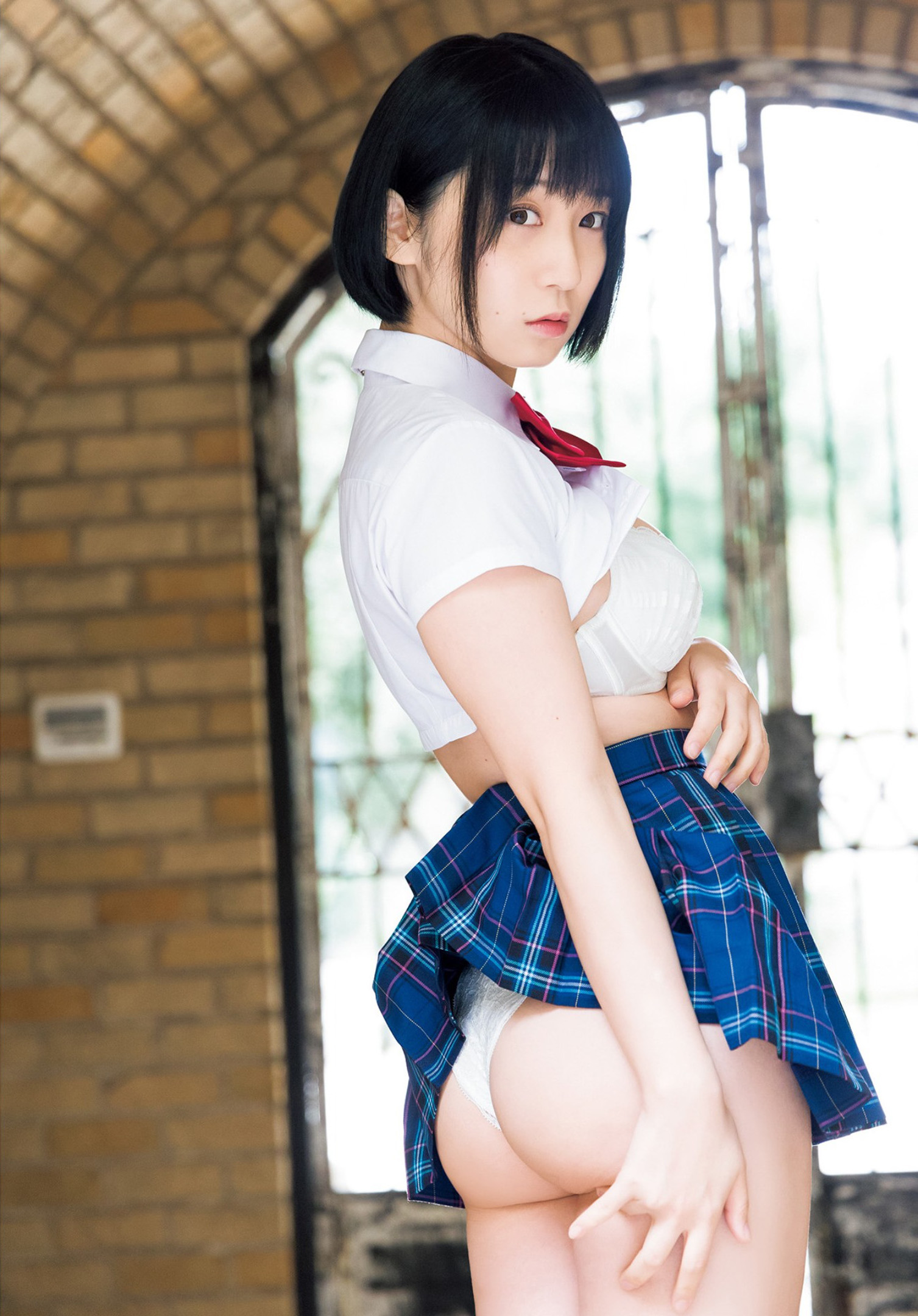 Moe Iori, Young Jump 2022 No.50 No.536134