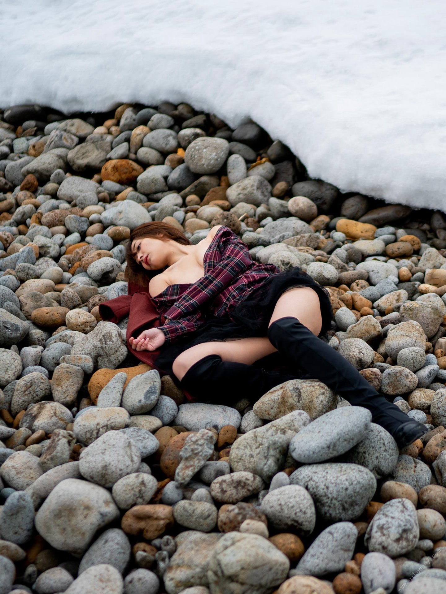 Mami Yamasaki 山崎真実, 周刊ポストデジタル写真集 「山崎真実×舞山秀一　Silent」 Set.03 No.372caf