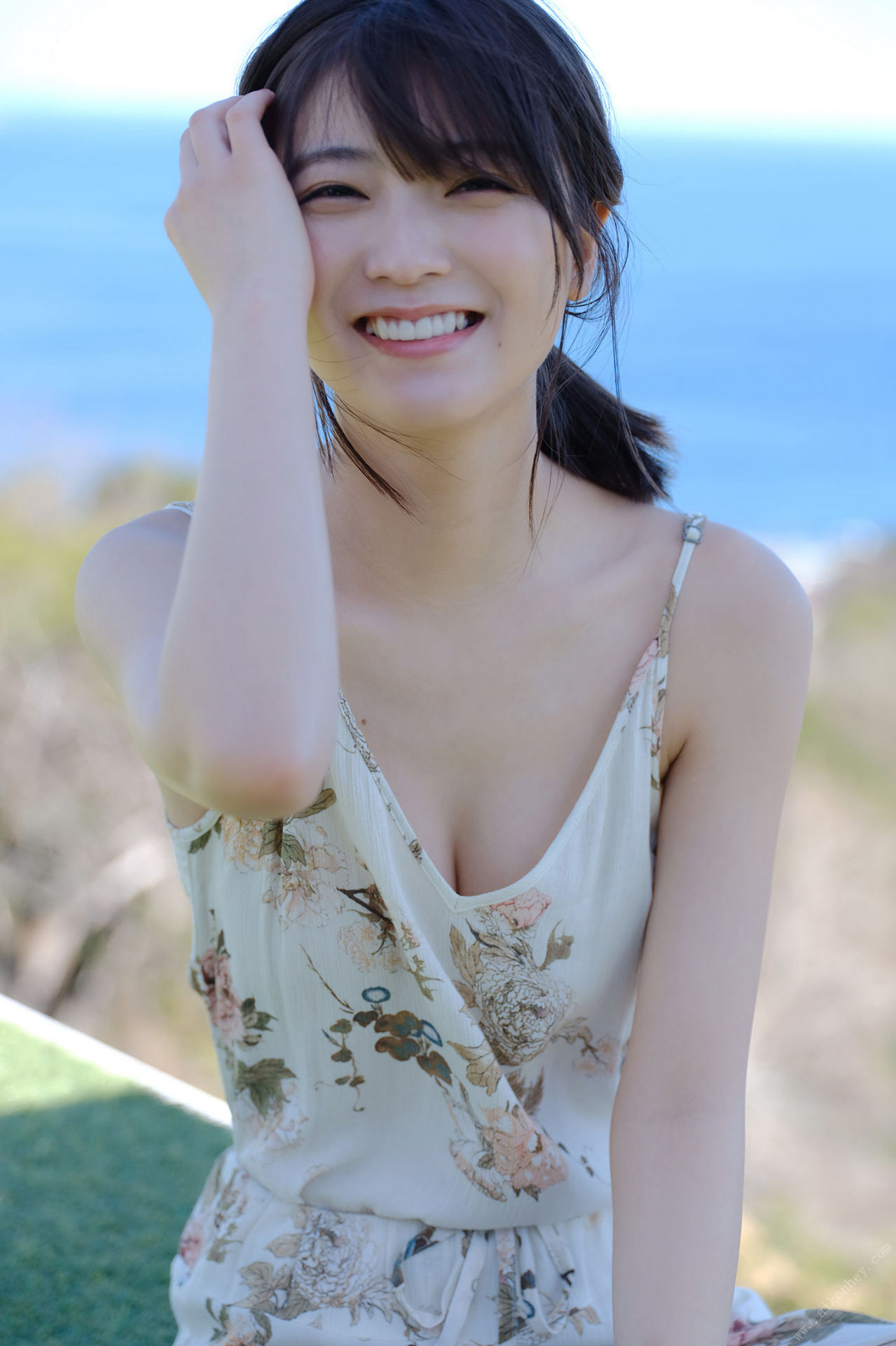 Mio Kudo 工藤美桜, ＦＲＩＤＡＹデジタル写真集 「辉きながら……」 Set.04 No.76e208