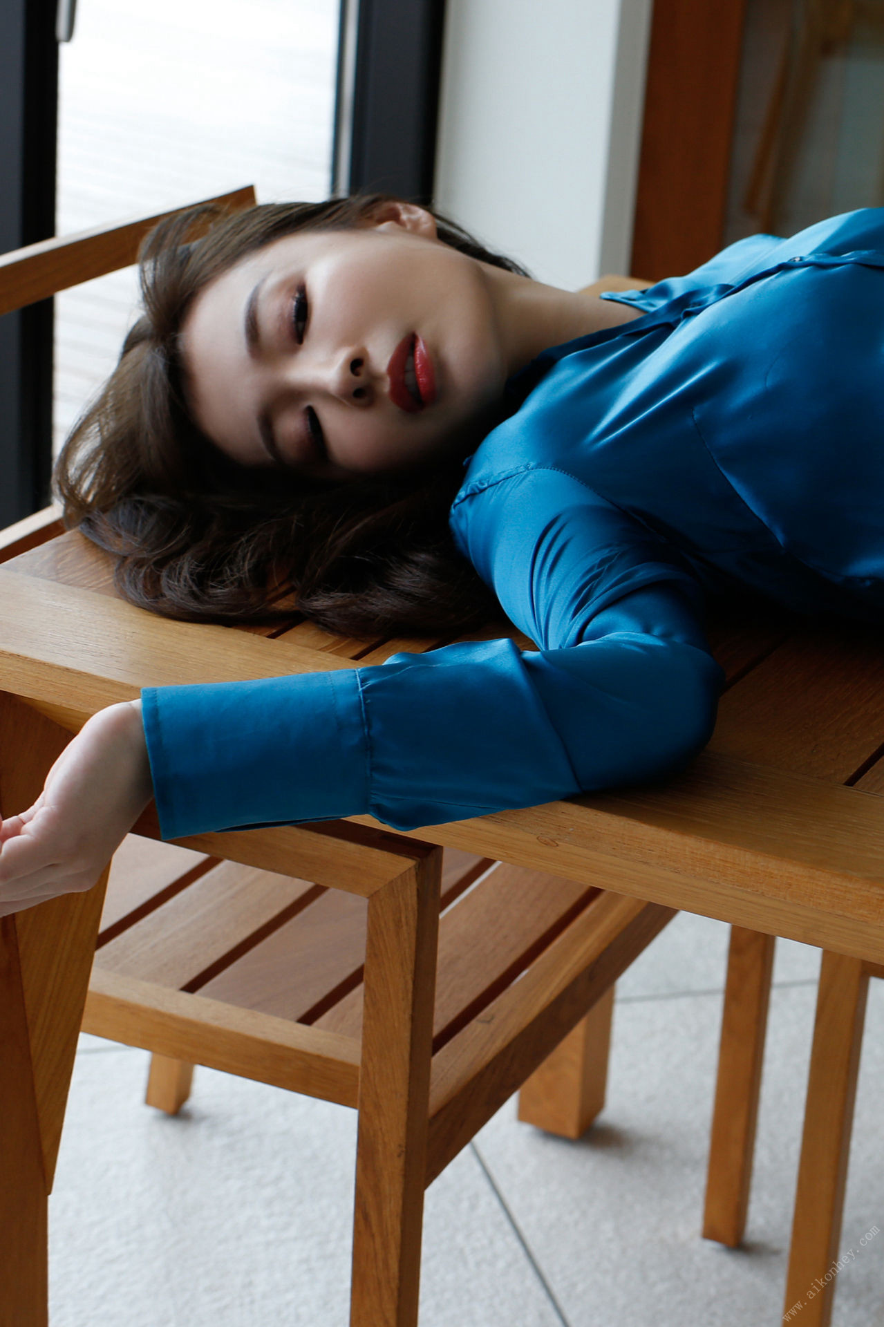 Ayano Takeuchi ç«¹åæ¸, FRIDAYãã¸ã¿ã«åçé ãå¦è¶ããã Vol.03ã Set.01 No.05e335